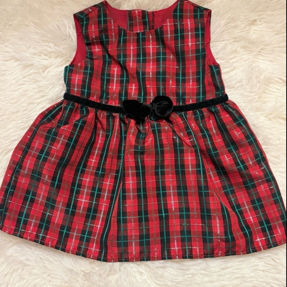 NEVER WORN Red and Green Plaid Dress with Black Velvet Bow